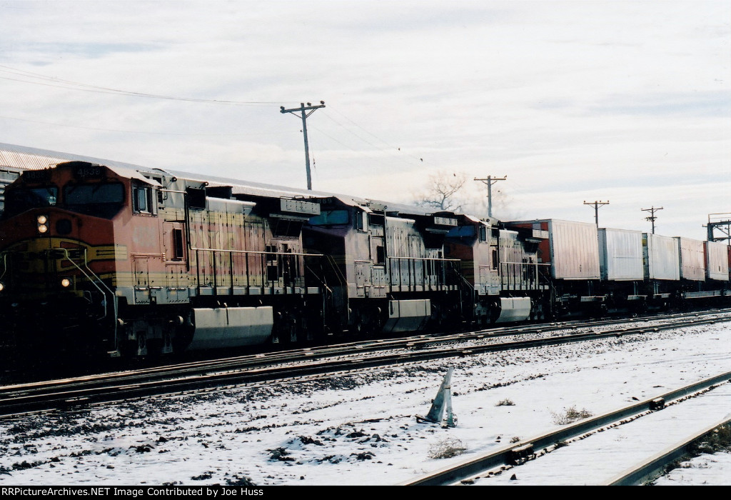 BNSF 4838 West